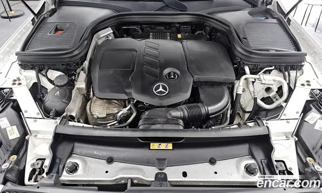 Mercedes-Benz GLC-Class 2021 1.9 автомат (гидро), миниатюра 6 Mercedes-Benz GLC-Class 2021 1.9 автомат (гидро), миниатюра 6