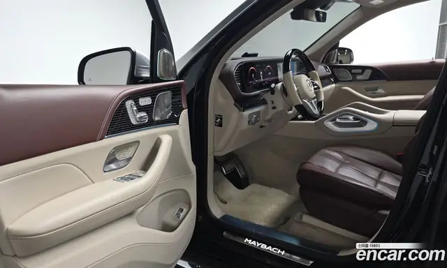 Mercedes-Benz GLS-Class 2023 4.0 автомат (гидро), миниатюра 12