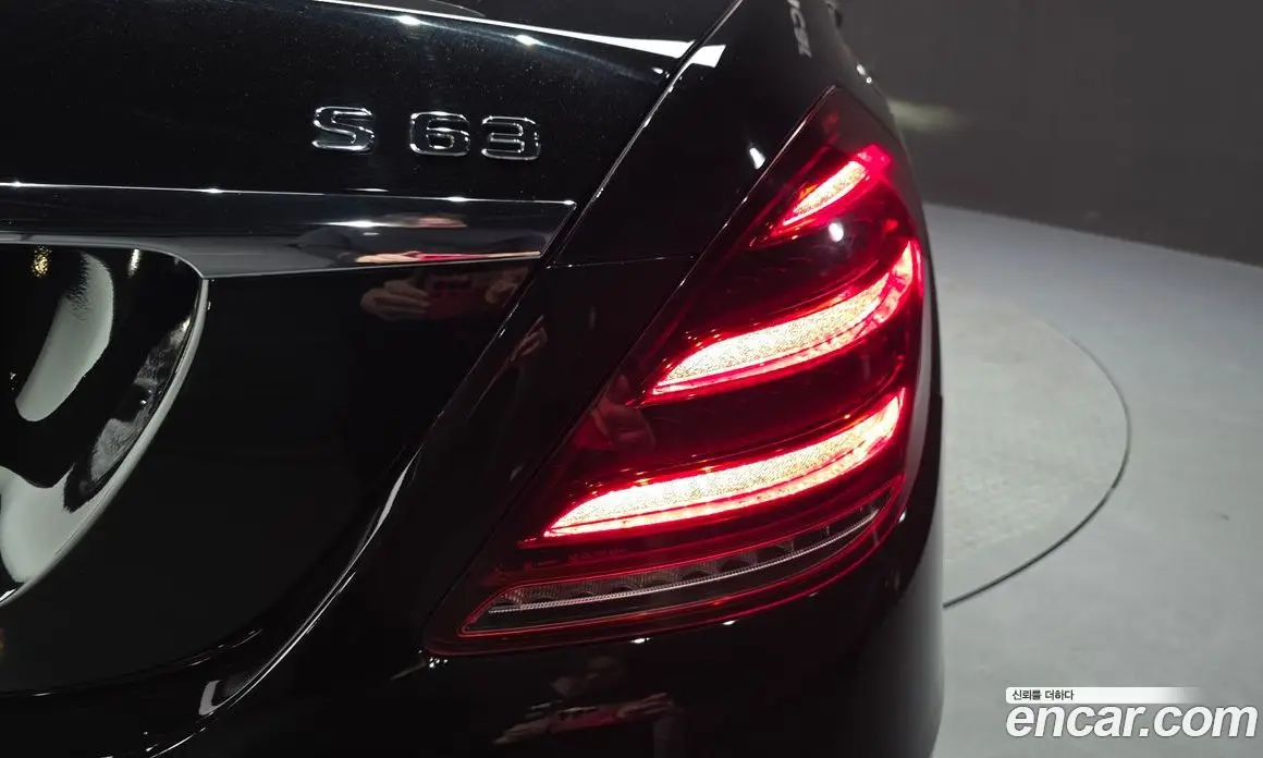 Mercedes-Benz S-Class 2019 4.0 автомат (гидро), фото 9 Mercedes-Benz S-Class 2019 4.0 автомат (гидро), фото 9