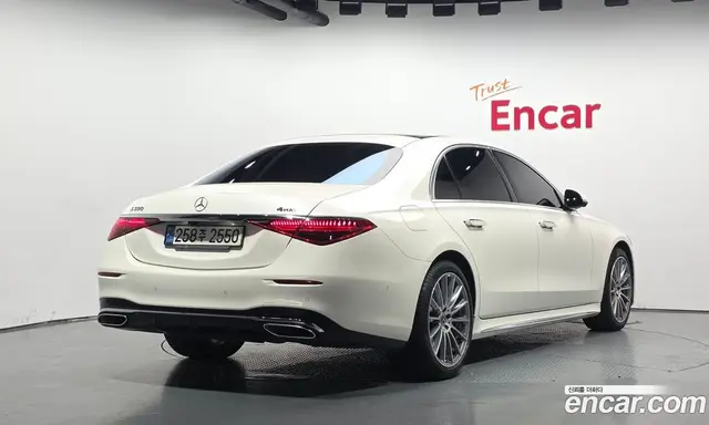 Mercedes-Benz S-Class, 2021, 70 985 км