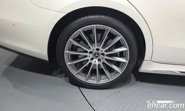 Mercedes-Benz S-Class 2021 3.0 автомат (гидро), миниатюра 4