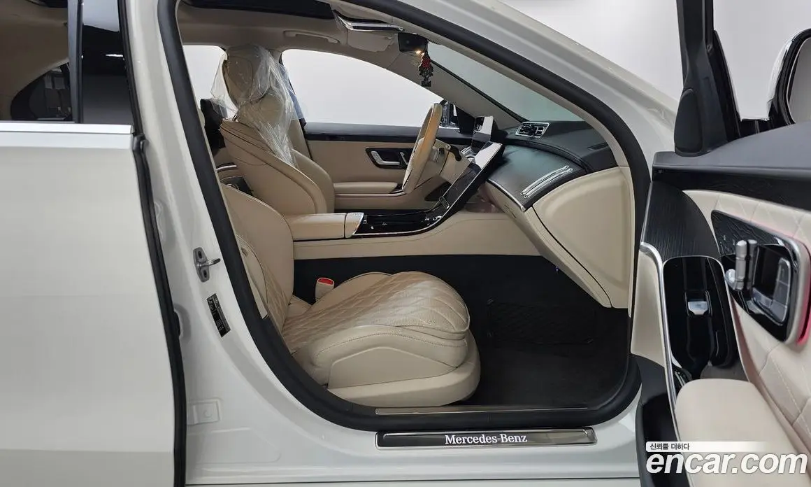 Mercedes-Benz S-Class 2023 3.0 автомат (гидро), фото 16 Mercedes-Benz S-Class 2023 3.0 автомат (гидро), фото 16