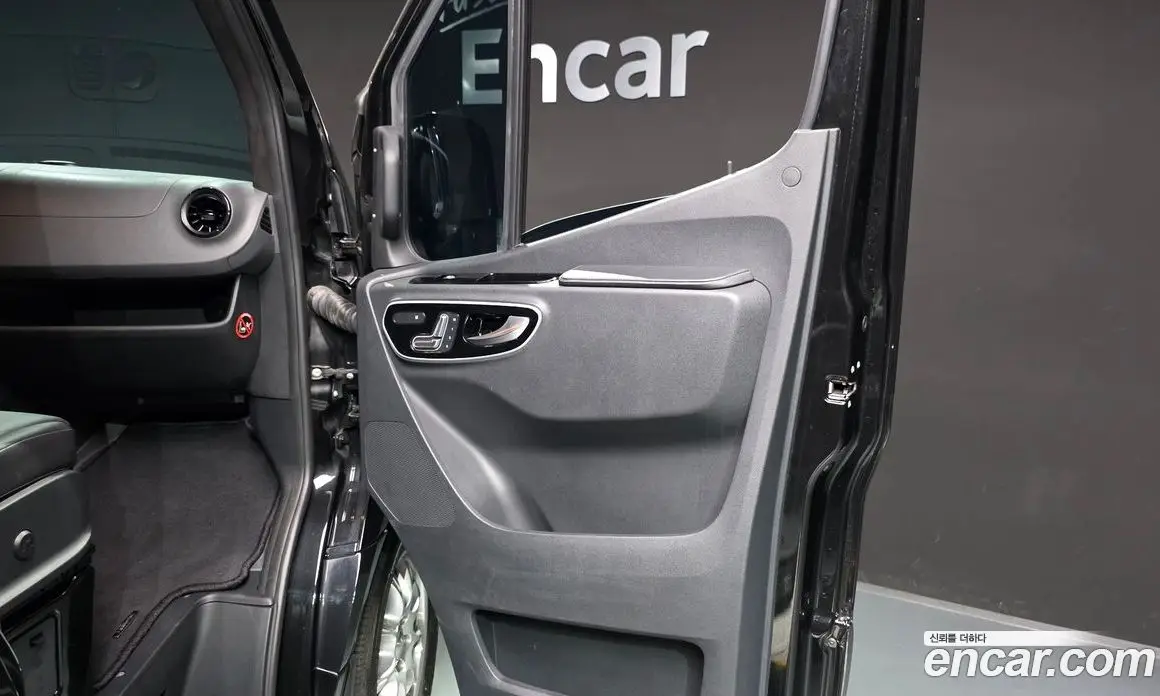 Mercedes-Benz Sprinter 2019 3.0 автомат (гидро), фото 15 Mercedes-Benz Sprinter 2019 3.0 автомат (гидро), фото 15