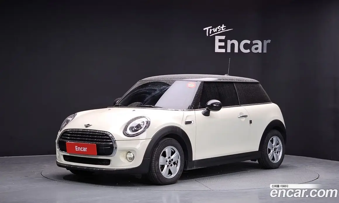 Mini Cooper 2018 1.5 автомат (гидро), фото 1 Mini Cooper 2018 1.5 автомат (гидро), фото 1