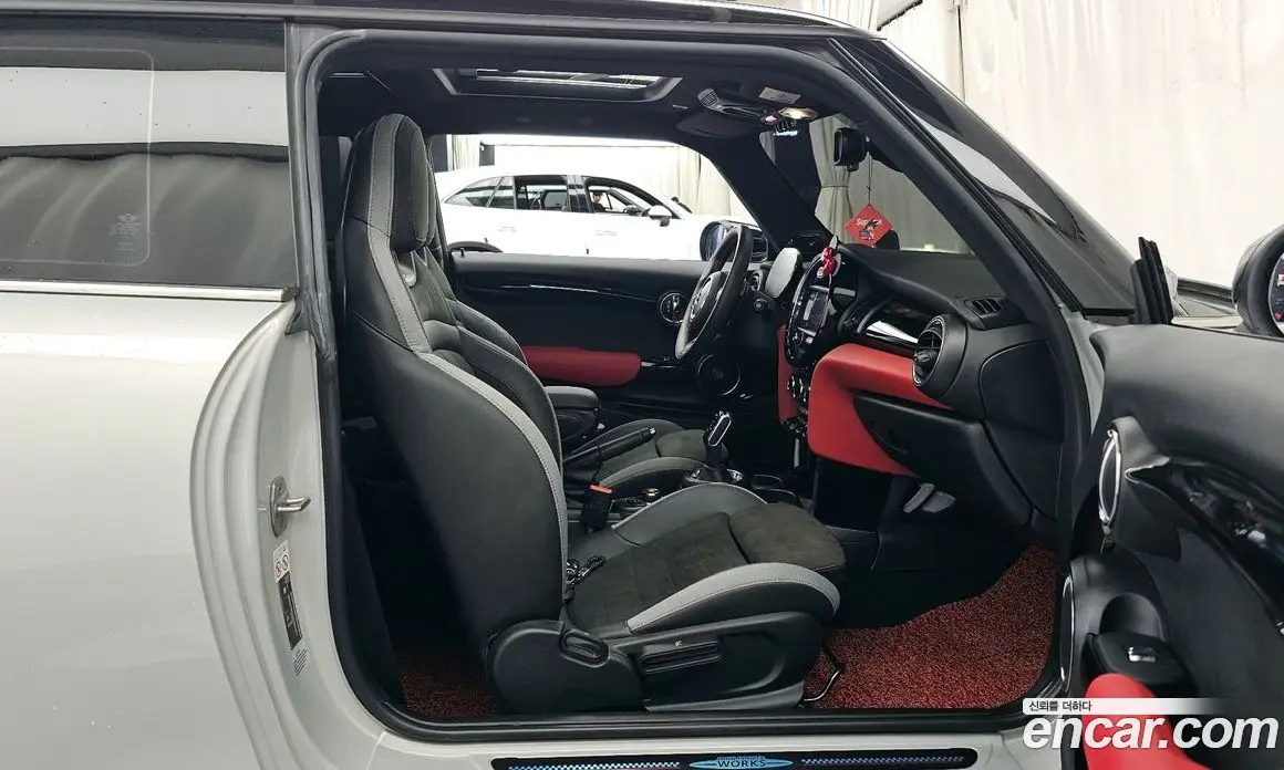 Mini Cooper 2021 2.0 автомат (гидро), фото 17