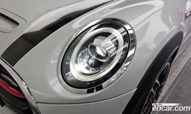 Mini Cooper 2021 2.0 автомат (гидро), миниатюра 8