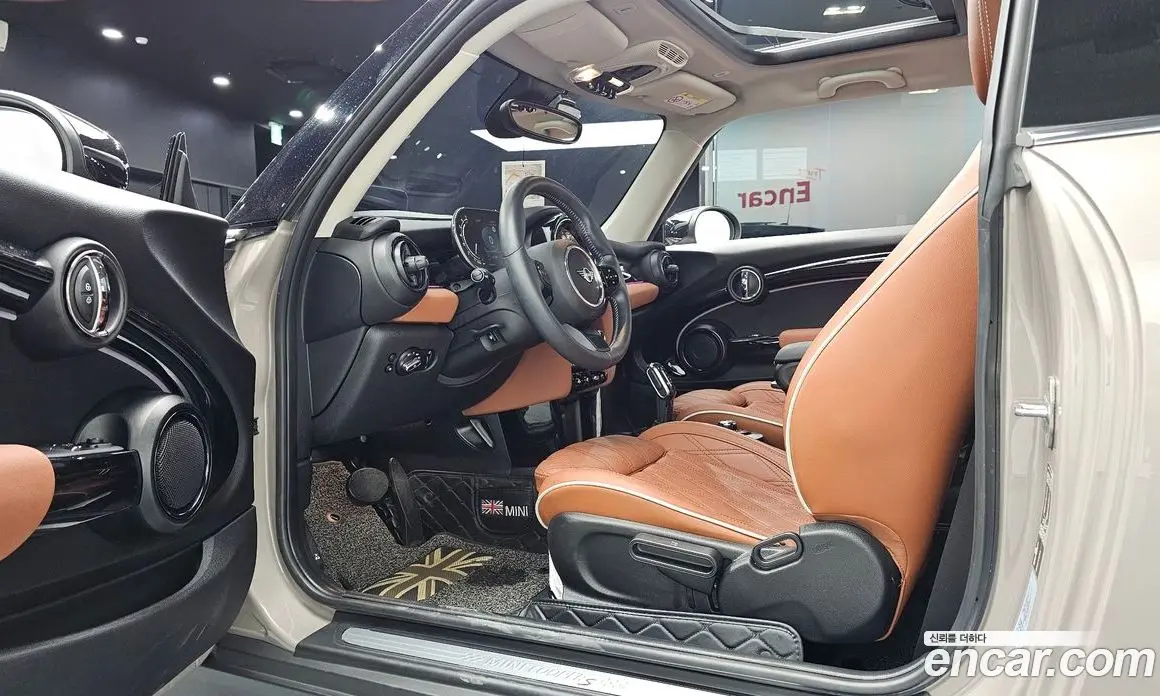 Mini Cooper 2023 2.0 автомат (гидро), фото 13 Mini Cooper 2023 2.0 автомат (гидро), фото 13
