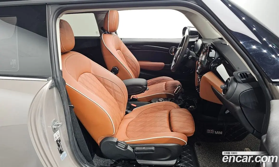 Mini Cooper 2023 2.0 автомат (гидро), фото 16 Mini Cooper 2023 2.0 автомат (гидро), фото 16