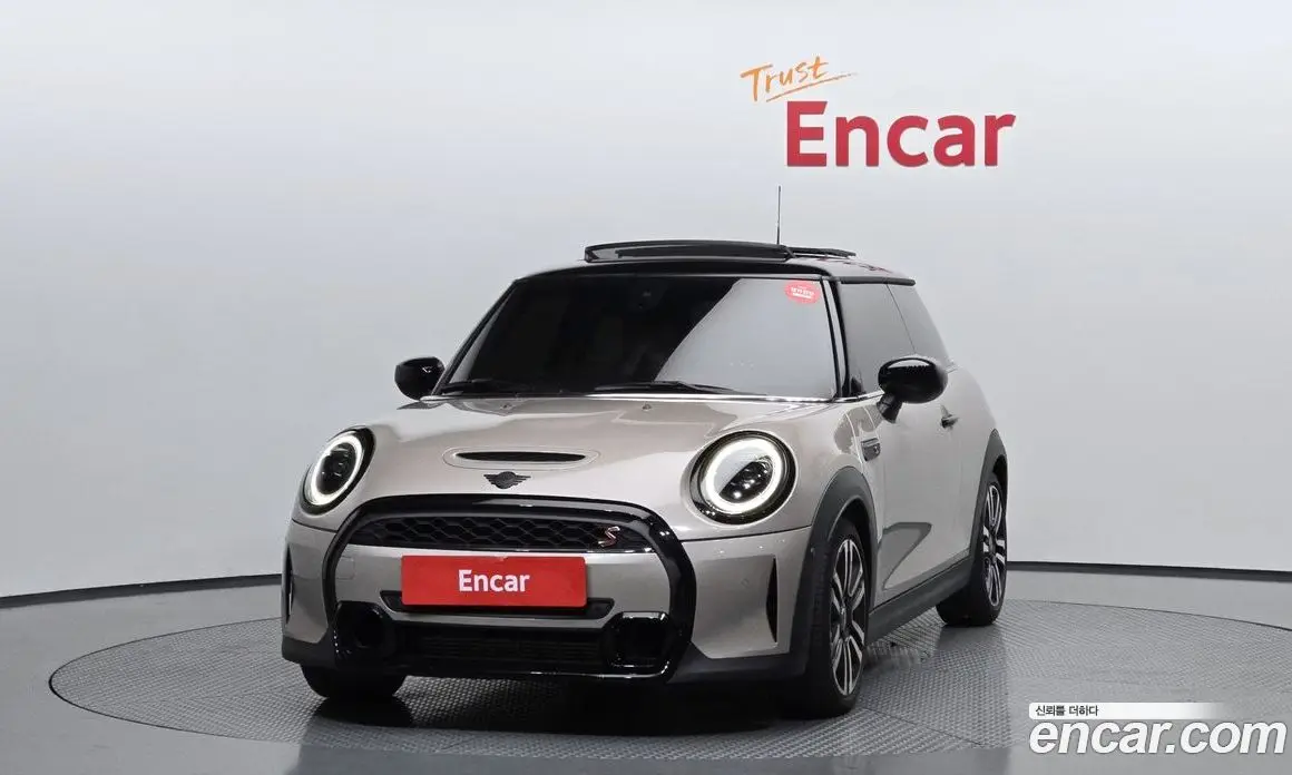 Mini Cooper 2023 2.0 автомат (гидро), фото 3 Mini Cooper 2023 2.0 автомат (гидро), фото 3