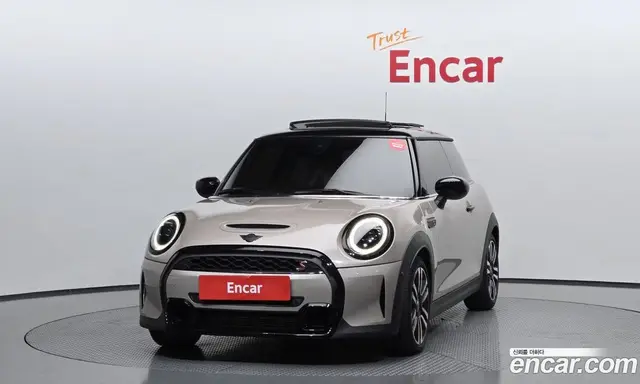 Mini Cooper 2023 2.0 автомат (гидро), миниатюра 3 Mini Cooper 2023 2.0 автомат (гидро), миниатюра 3