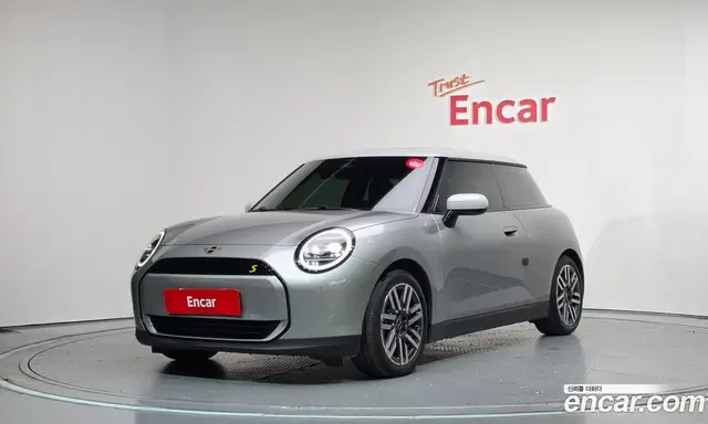 Mini Cooper, 2024, 5 541 км