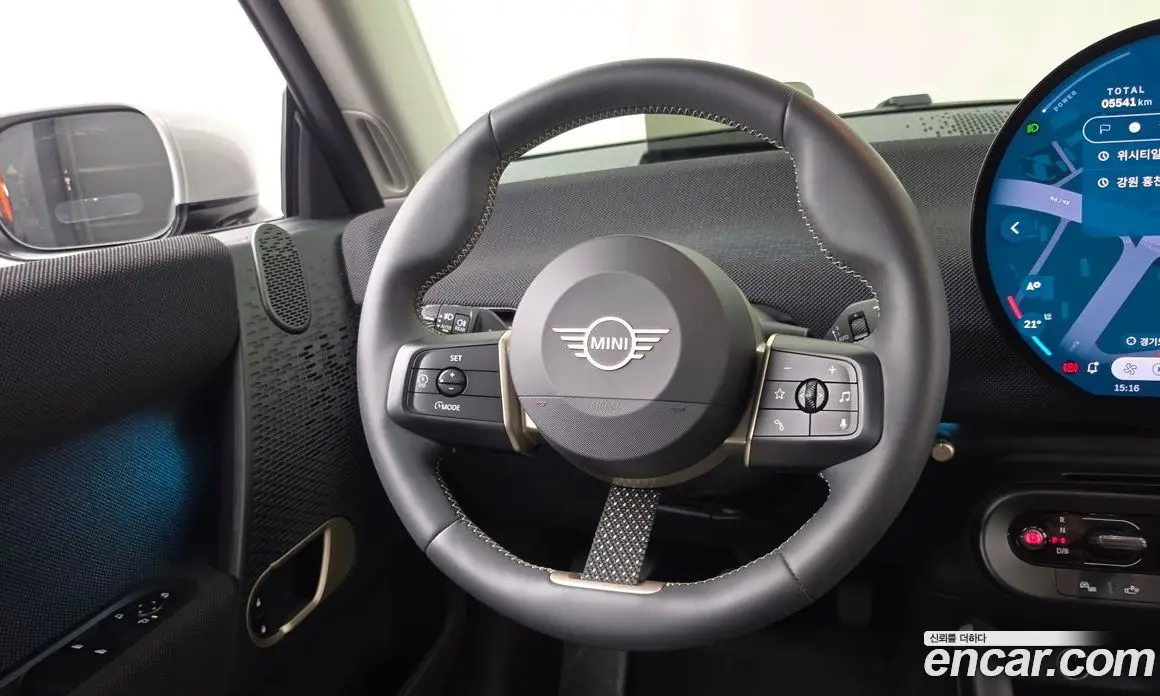 Mini Cooper 2024 0.1 автомат (гидро), фото 19