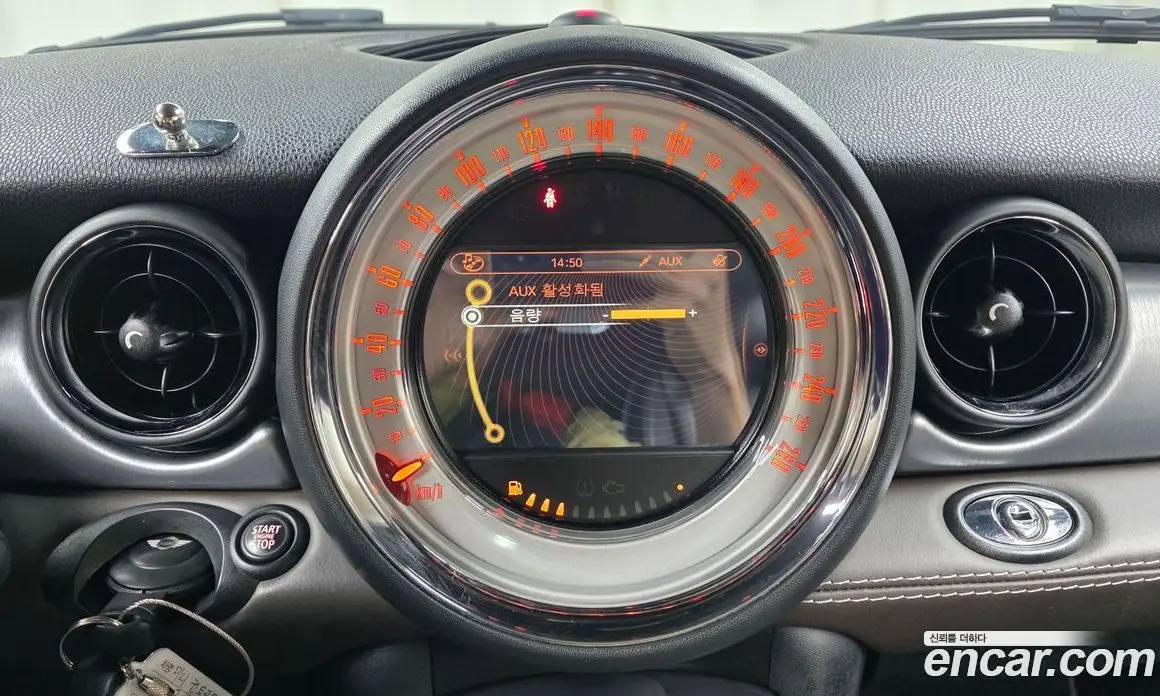 Mini Cooper Convertible 2013 1.6 автомат (гидро), фото 20