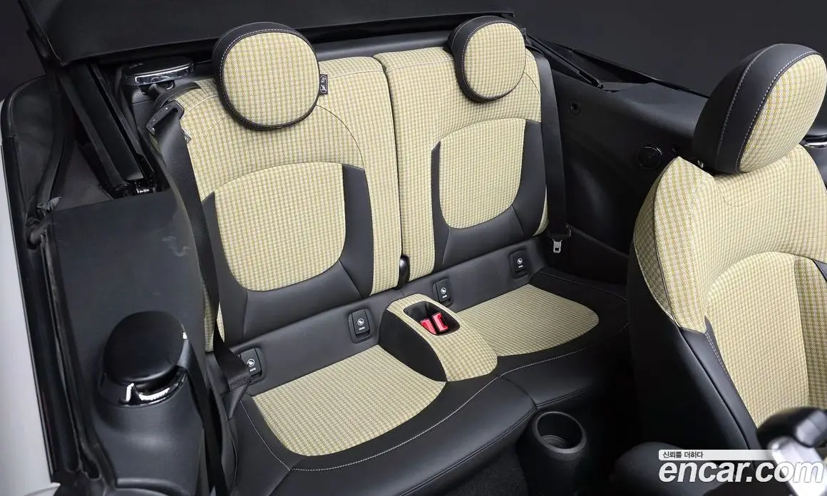 Mini Cooper Convertible 2023 2.0 автомат (гидро), фото 18