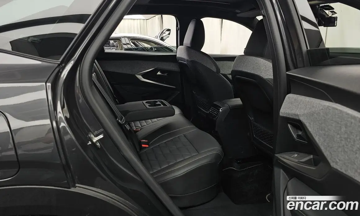 Peugeot 3008 2025 1.2 автомат (гидро), фото 18 Peugeot 3008 2025 1.2 автомат (гидро), фото 18