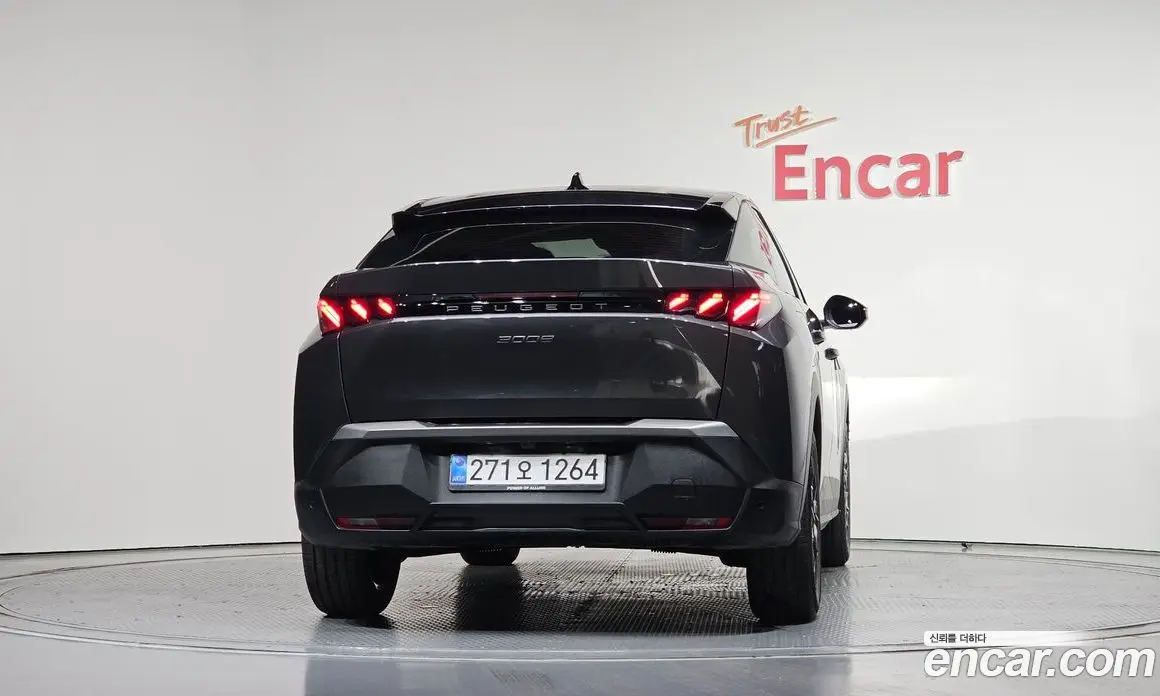 Peugeot 3008 2025 1.2 автомат (гидро), фото 4 Peugeot 3008 2025 1.2 автомат (гидро), фото 4