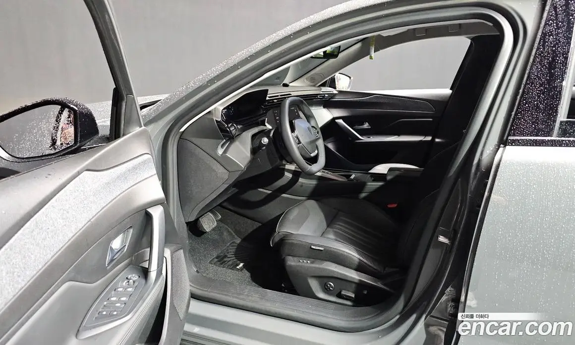 Peugeot 408 2024 1.2 автомат (гидро), фото 13 Peugeot 408 2024 1.2 автомат (гидро), фото 13