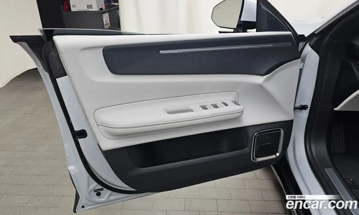 Polestar Polestar 4 2025 0.2 автомат (гидро), фото 13
