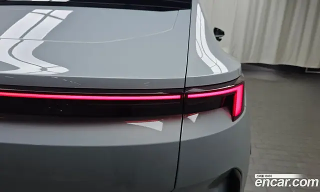 Polestar Polestar 4 2025 0.2 автомат (гидро), миниатюра 8