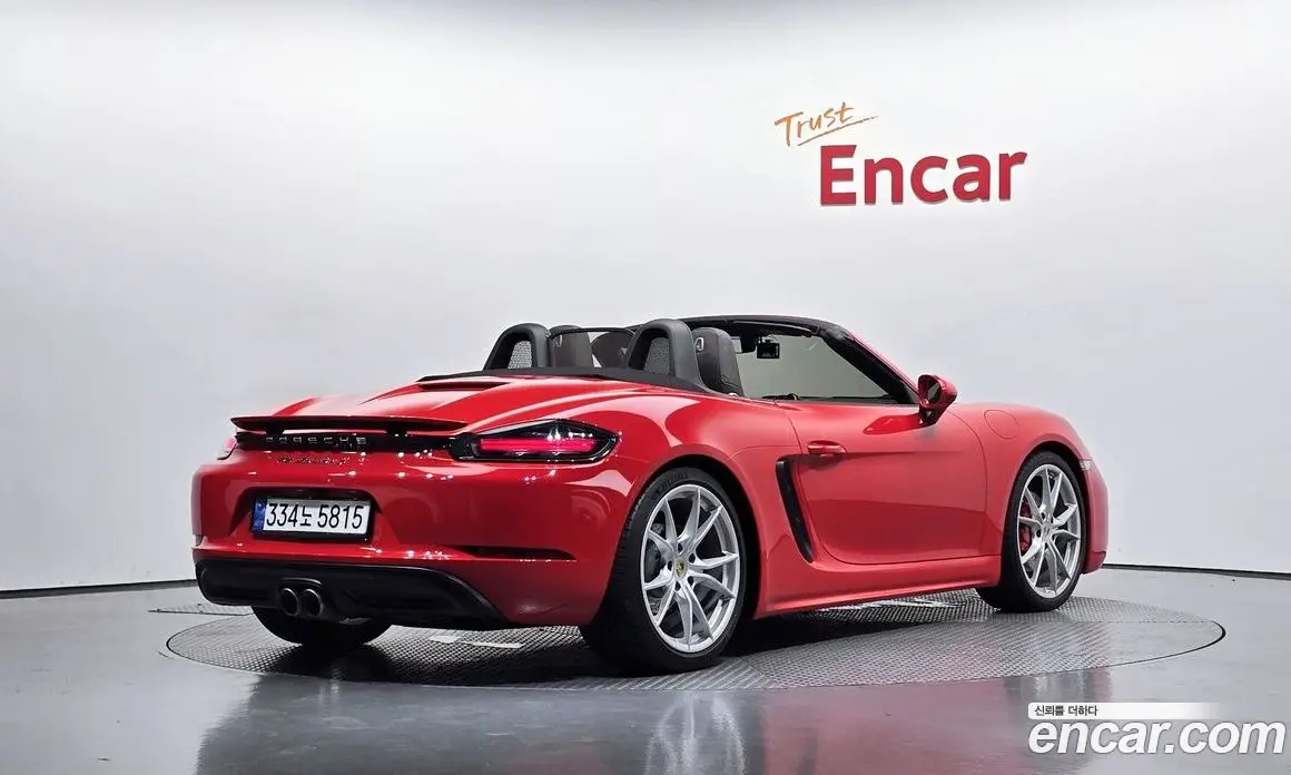 Porsche 718 2017 2.5 автомат (гидро), фото 2 Porsche 718 2017 2.5 автомат (гидро), фото 2