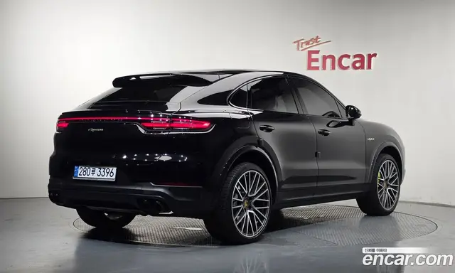 Porsche Cayenne 2020 3.0 автомат (гидро), миниатюра 2