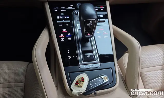 Porsche Cayenne 2021 3.0 автомат (гидро), миниатюра 12