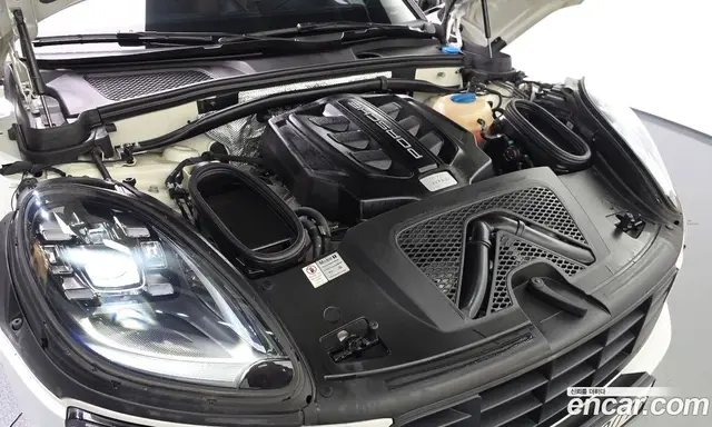 Porsche Macan 2018 3.0 автомат (гидро), миниатюра 6