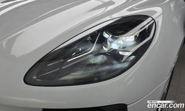 Porsche Macan 2019 2.0 автомат (гидро), миниатюра 8