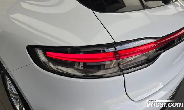 Porsche Macan 2019 2.0 автомат (гидро), миниатюра 9