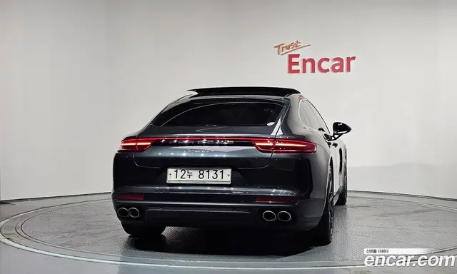 Porsche Panamera 2018 3.0 автомат (гидро), миниатюра 4
