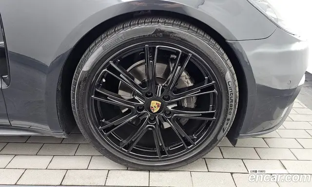 Porsche Panamera 2018 3.0 автомат (гидро), миниатюра 7