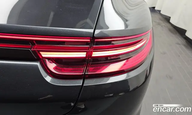 Porsche Panamera 2018 3.0 автомат (гидро), миниатюра 9