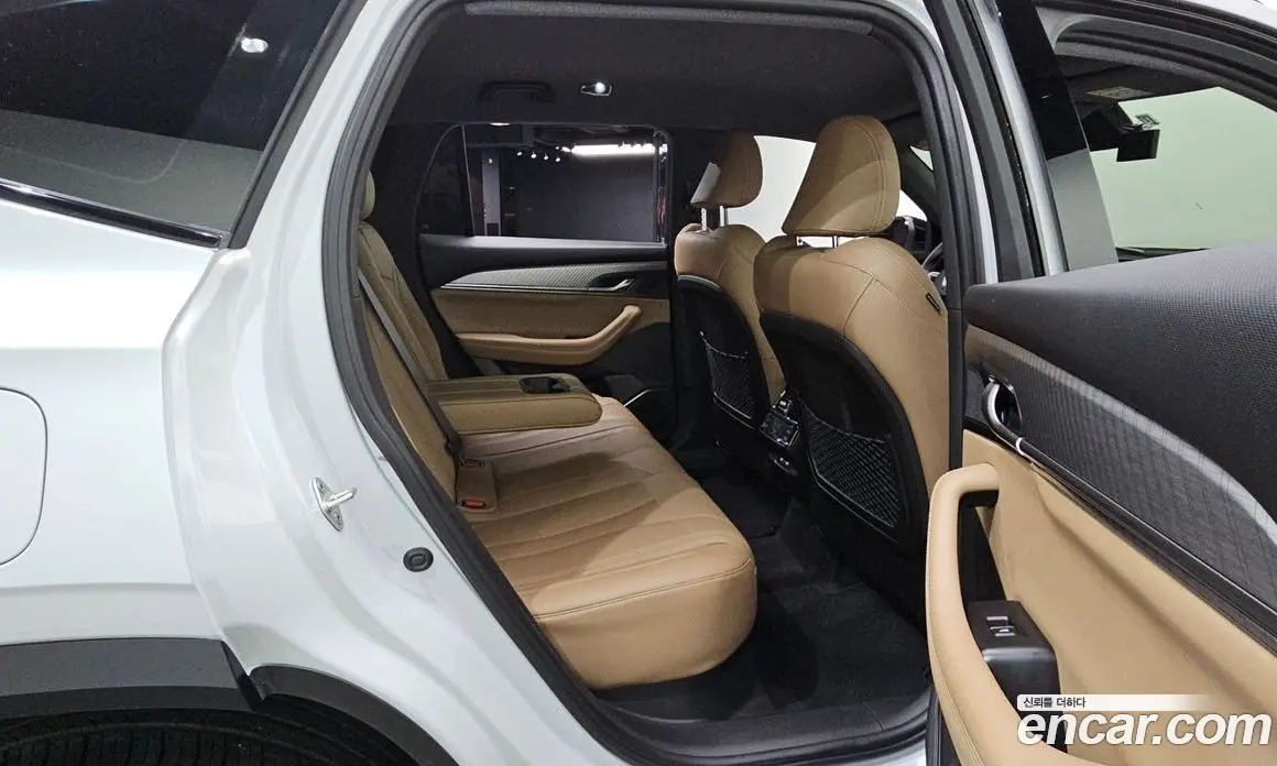 Renault (Samsung) Grand Koleos 2025 1.5 автомат (гидро), фото 16 Renault (Samsung) Grand Koleos 2025 1.5 автомат (гидро), фото 16