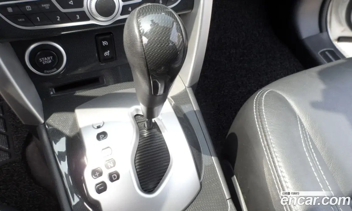 Renault (Samsung) QM5 2012 2.0 автомат (гидро), фото 9 Renault (Samsung) QM5 2012 2.0 автомат (гидро), фото 9