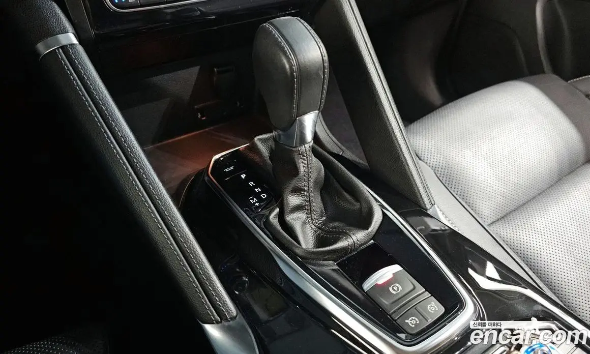 Renault (Samsung) QM6 2019 2.0 автомат (гидро), фото 12 Renault (Samsung) QM6 2019 2.0 автомат (гидро), фото 12