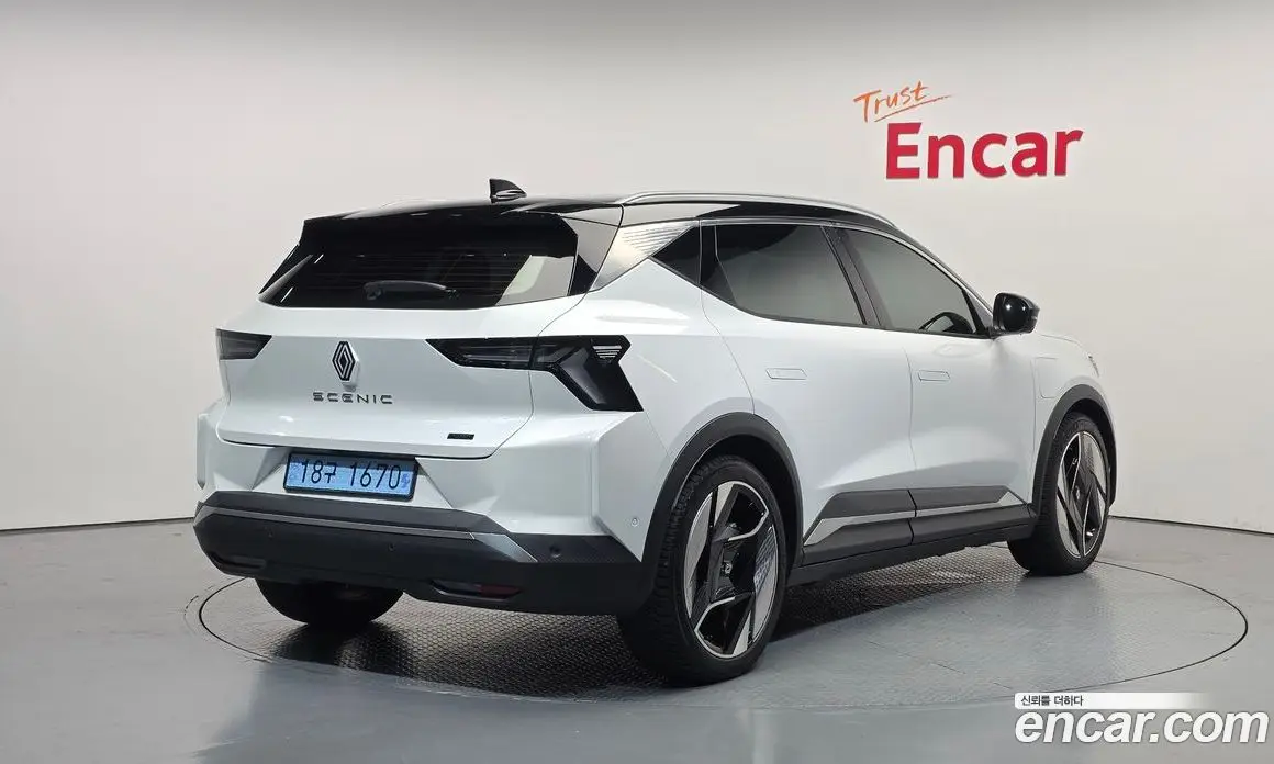 Renault (Samsung) Scenic 2026 0.3 автомат (гидро), фото 2 Renault (Samsung) Scenic 2026 0.3 автомат (гидро), фото 2