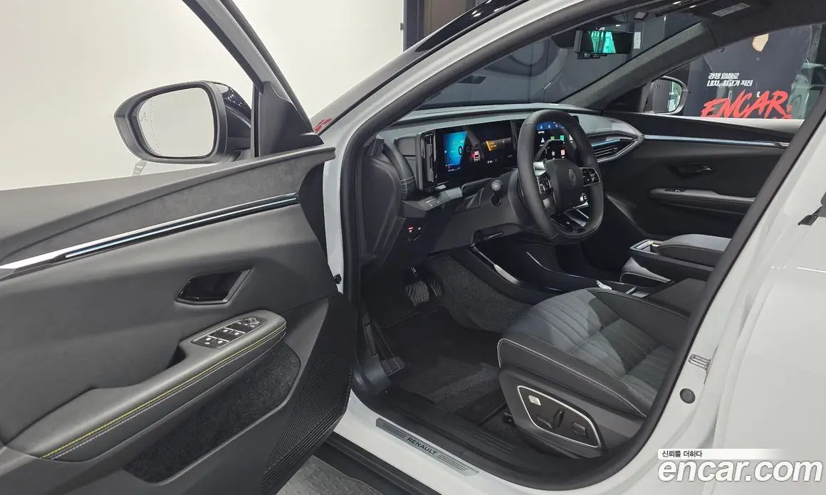 Renault (Samsung) Scenic 2026 0.3 автомат (гидро), фото 13 Renault (Samsung) Scenic 2026 0.3 автомат (гидро), фото 13