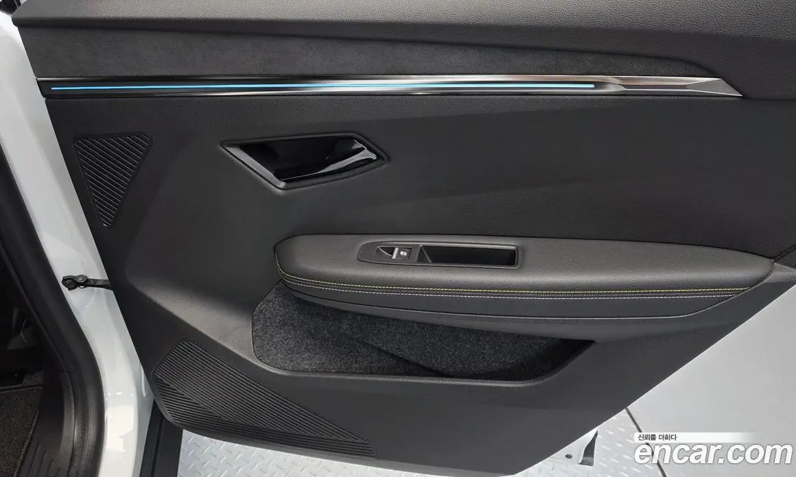 Renault (Samsung) Scenic 2026 0.3 автомат (гидро), фото 15 Renault (Samsung) Scenic 2026 0.3 автомат (гидро), фото 15