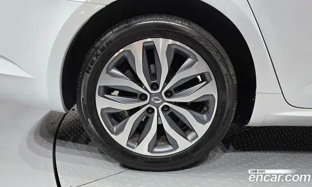 Renault (Samsung) SM6 2016 2.0 автомат (гидро), миниатюра 5 Renault (Samsung) SM6 2016 2.0 автомат (гидро), миниатюра 5