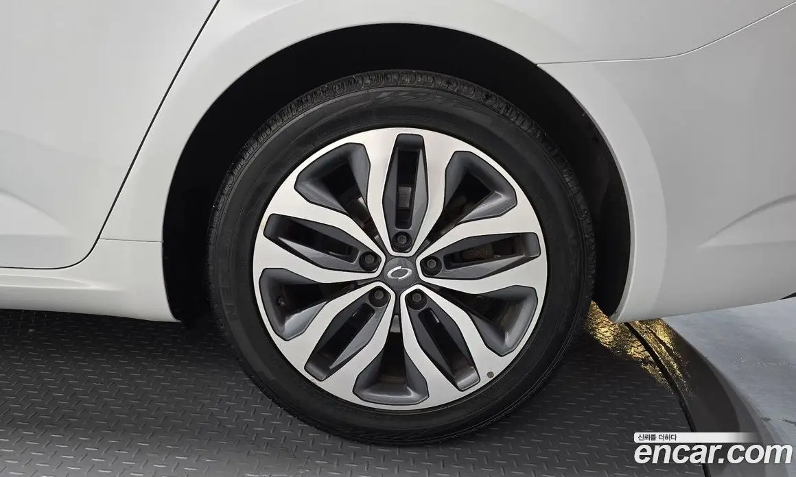 Renault (Samsung) SM6 2016 2.0 автомат (гидро), фото 7 Renault (Samsung) SM6 2016 2.0 автомат (гидро), фото 7