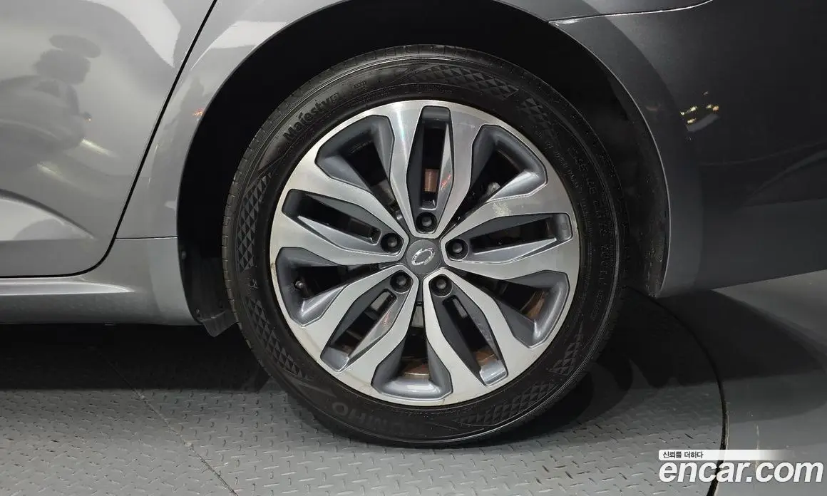 Renault (Samsung) SM6 2017 2.0 автомат (гидро), фото 7 Renault (Samsung) SM6 2017 2.0 автомат (гидро), фото 7