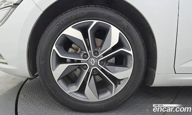 Renault (Samsung) SM6 2019 2.0 автомат (гидро), миниатюра 5 Renault (Samsung) SM6 2019 2.0 автомат (гидро), миниатюра 5