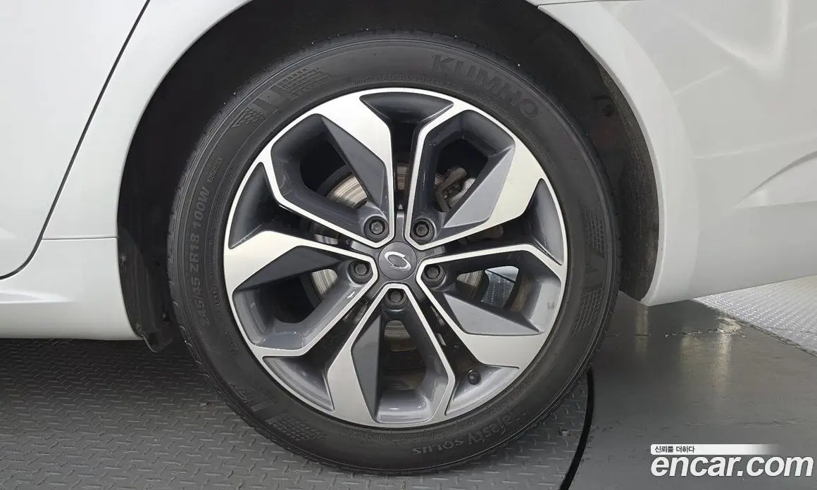 Renault (Samsung) SM6 2019 2.0 автомат (гидро), фото 7 Renault (Samsung) SM6 2019 2.0 автомат (гидро), фото 7