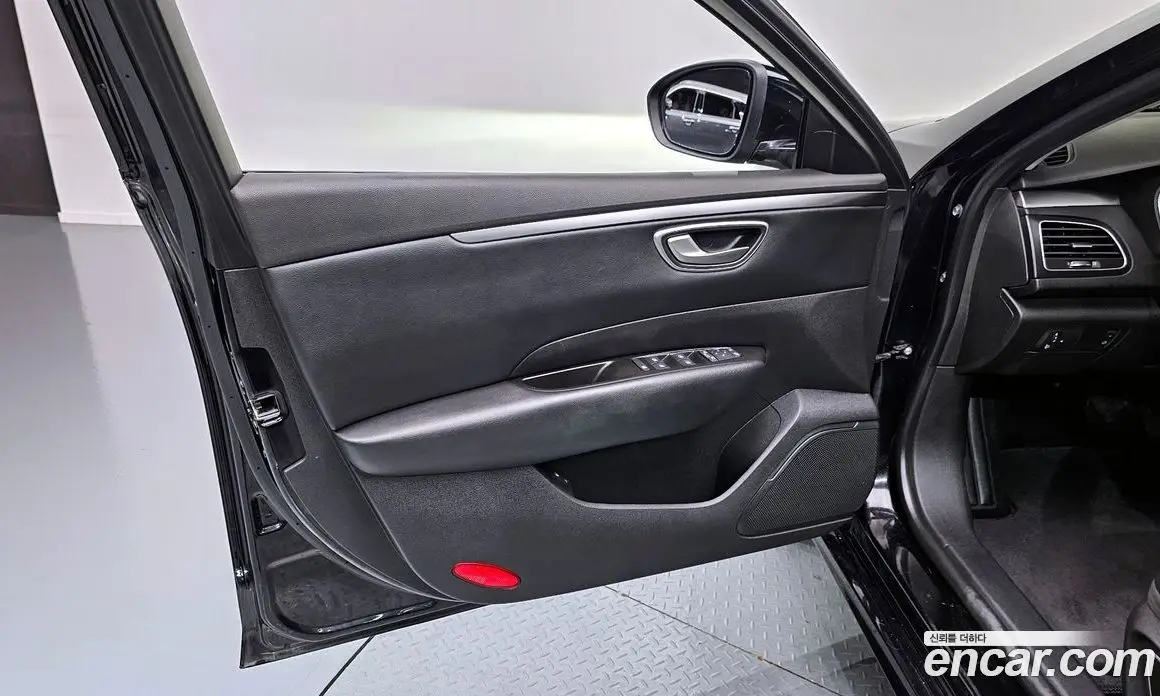 Renault (Samsung) SM6 2020 1.3 автомат (гидро), фото 14 Renault (Samsung) SM6 2020 1.3 автомат (гидро), фото 14