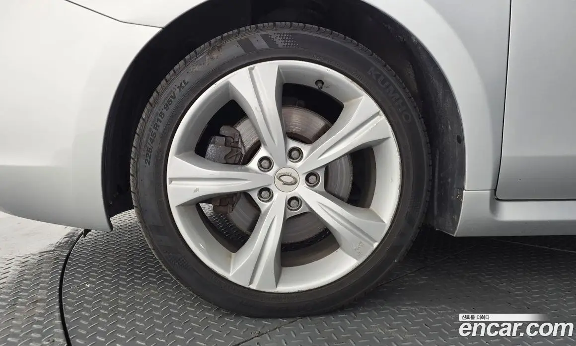 Renault (Samsung) SM7 2011 2.5 автомат (гидро), фото 5 Renault (Samsung) SM7 2011 2.5 автомат (гидро), фото 5