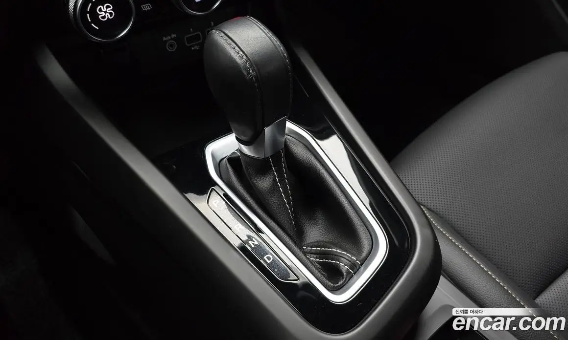 Renault (Samsung) XM3 2023 1.6 автомат (гидро), фото 12
