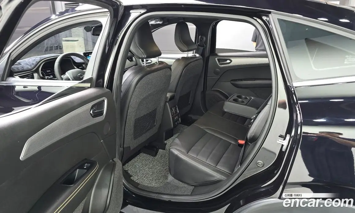 Renault (Samsung) XM3 2023 1.6 автомат (гидро), фото 17