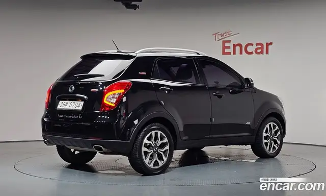 SsangYong Korando, 2015, 102 290 км