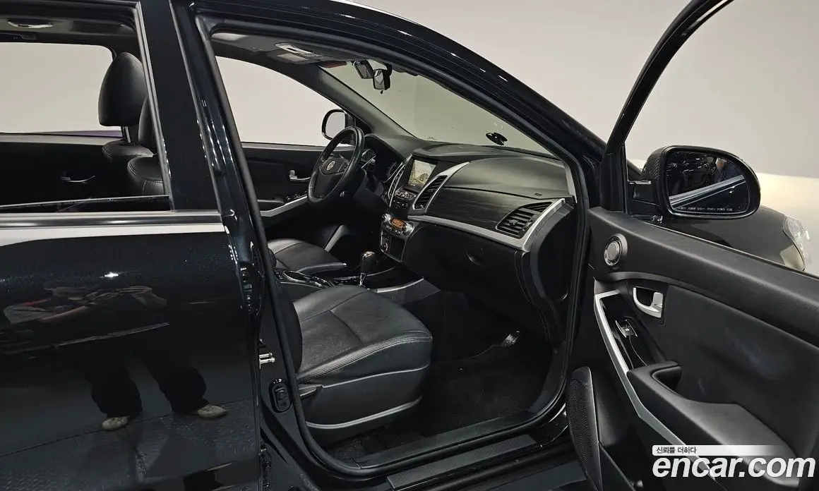 SsangYong Korando 2015 2.2 автомат (гидро), фото 15