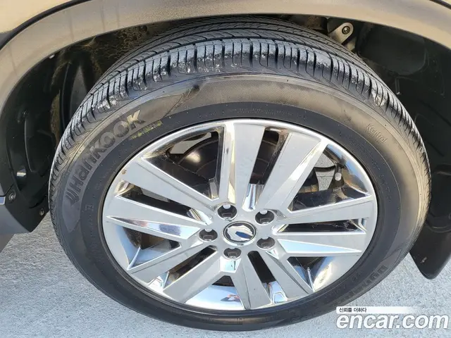 SsangYong Rexton 2018 2.2 автомат (гидро), миниатюра 5 SsangYong Rexton 2018 2.2 автомат (гидро), миниатюра 5